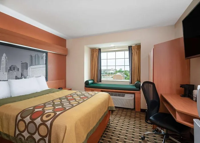 Super 8 By Wyndham West Columbus